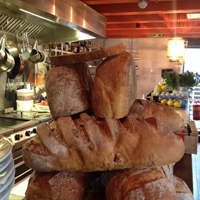rooftopcafeldn's tweet photo. Happy summer solstice everyone. We couldn't make it to #Stonehenge this year so we built one out of bread instead. … http://t.co/HIdo6tXfnb