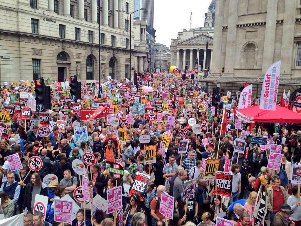 Septembers_Song's tweet photo. β@wholock: amazing . wish i could've gone #EndAusterityNow http://t.co/odR4U6IAA5β
Sea of Caucasians #ScotlandAgainstAusterity