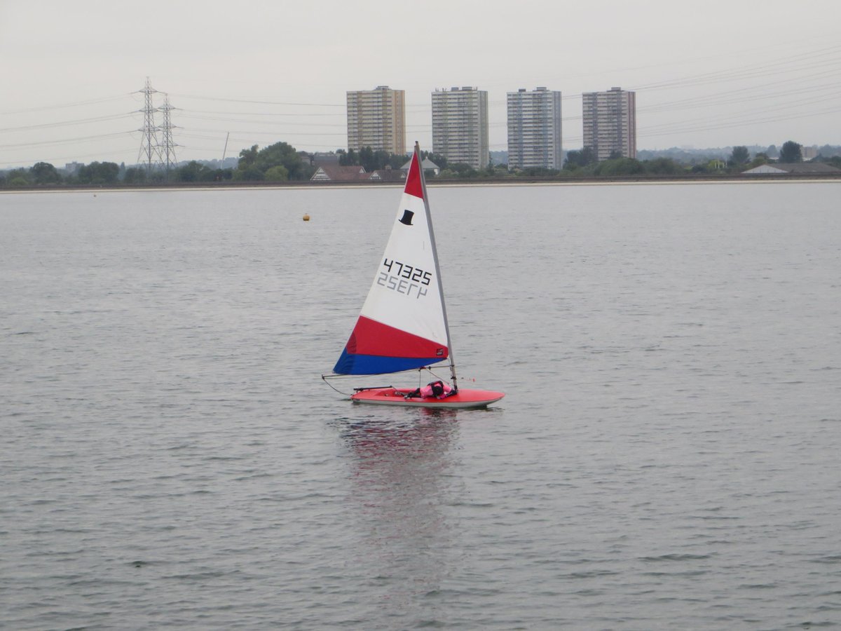 MogsTwenty's tweet image. Sam I am! #HaveringHurricanes @SYMSailingClub @LdnYouthGames @HaveringActive