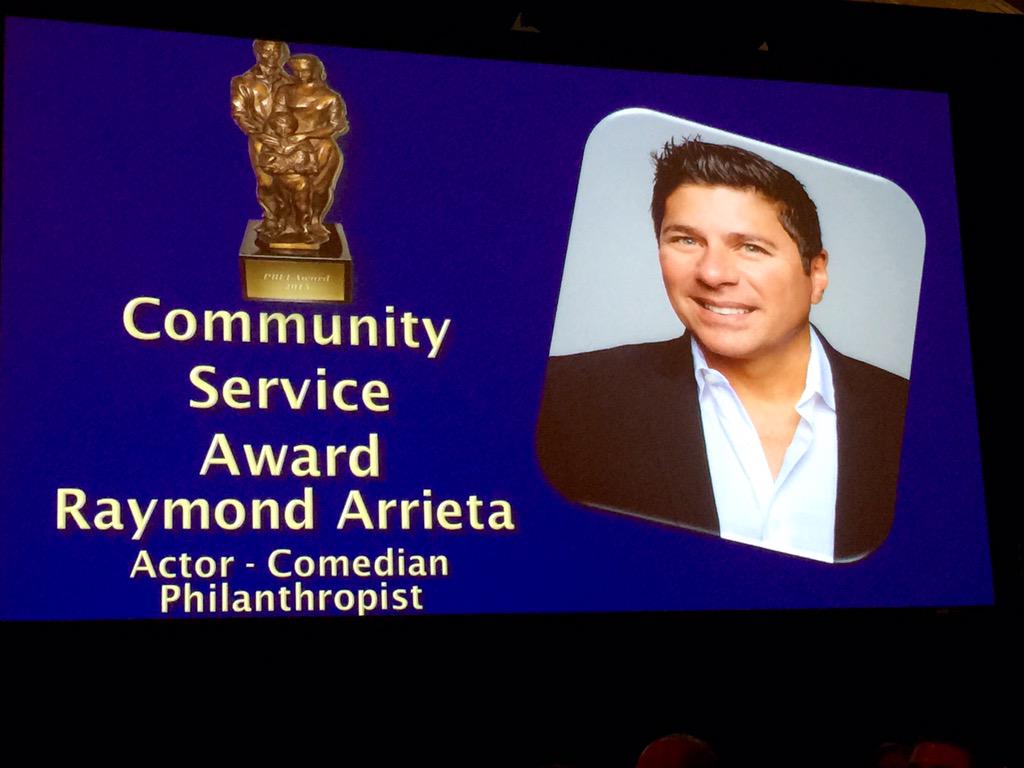 raymondarrieta's tweet image. Una ves mas Gracias a los boricuas en NY y al Instituto de la Familia Puertorriqueña .Gracias por el cariño