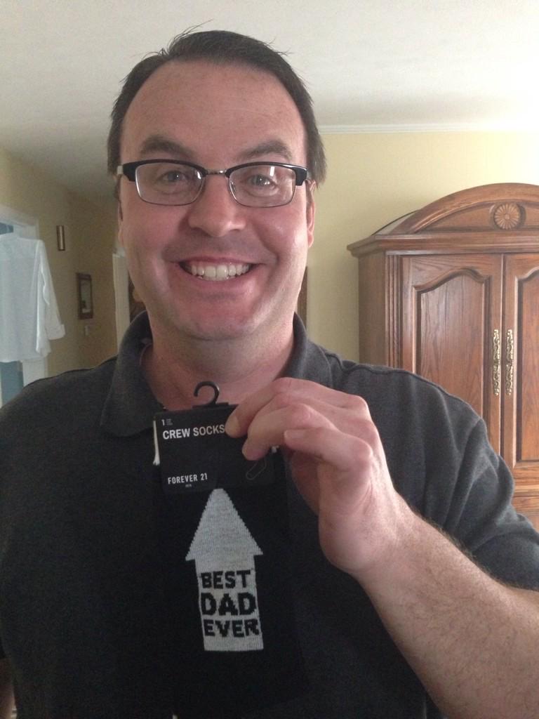 KnoxKrista's tweet photo. Some kids get Dad a new tie for Father's Day!  We wanted Dad to have the very best so we got socks instead! @rob5kn http://t.co/ZX6HVC0TKw