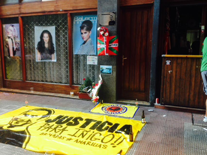 agustin goikoetxea (@goikodeustu) on Twitter photo Los aficionados del <a href="/Cadiz_CF/">Cádiz Club de Fútbol</a> han homenajeado hoy en Indautxu a Iñigo #Cabacas en el lugar donde fue herido de muerte Los aficionados del <a href="/Cadiz_CF/">Cádiz Club de Fútbol</a> han homenajeado hoy en Indautxu a Iñigo #Cabacas en el lugar donde fue herido de muerte