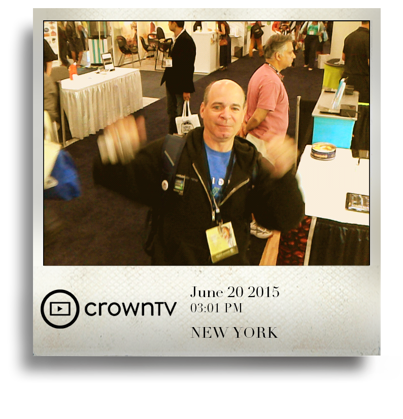 ItsCrownTV's tweet photo. Selfie taken by j  at #IFE2015 with the #DigitalSignage #Selfie by #CrownTV http://t.co/VYAx8itVAI