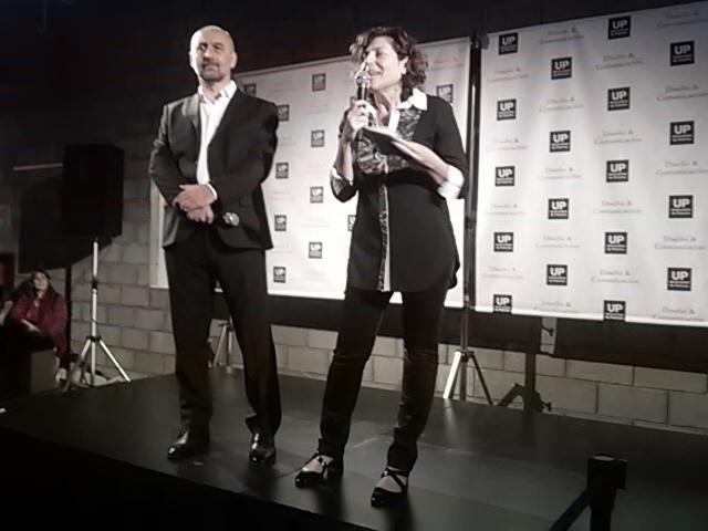 <a href="/dorabecher/">Dora Becher</a> <a href="/clarincom/">Clarín</a> en el #brindis de <a href="/udepalermo/">Universidad de Palermo</a> por ser calificada como la mejor universidad privada de diseño