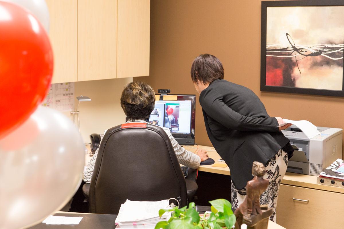 OfficeDynamics's tweet image. Our team on #webinar day! Celebrating #25yearsODI #officedynamics #womenowned #administrative #training #assistants