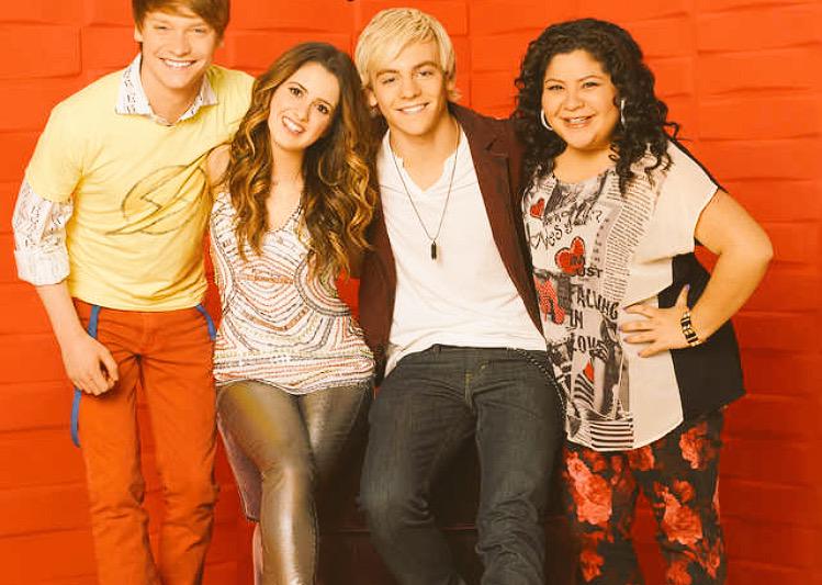 Austin_AllyWiki's tweet photo. Happy #NationalBestFriendDay! #austinandally http://t.co/iRbISWDnor