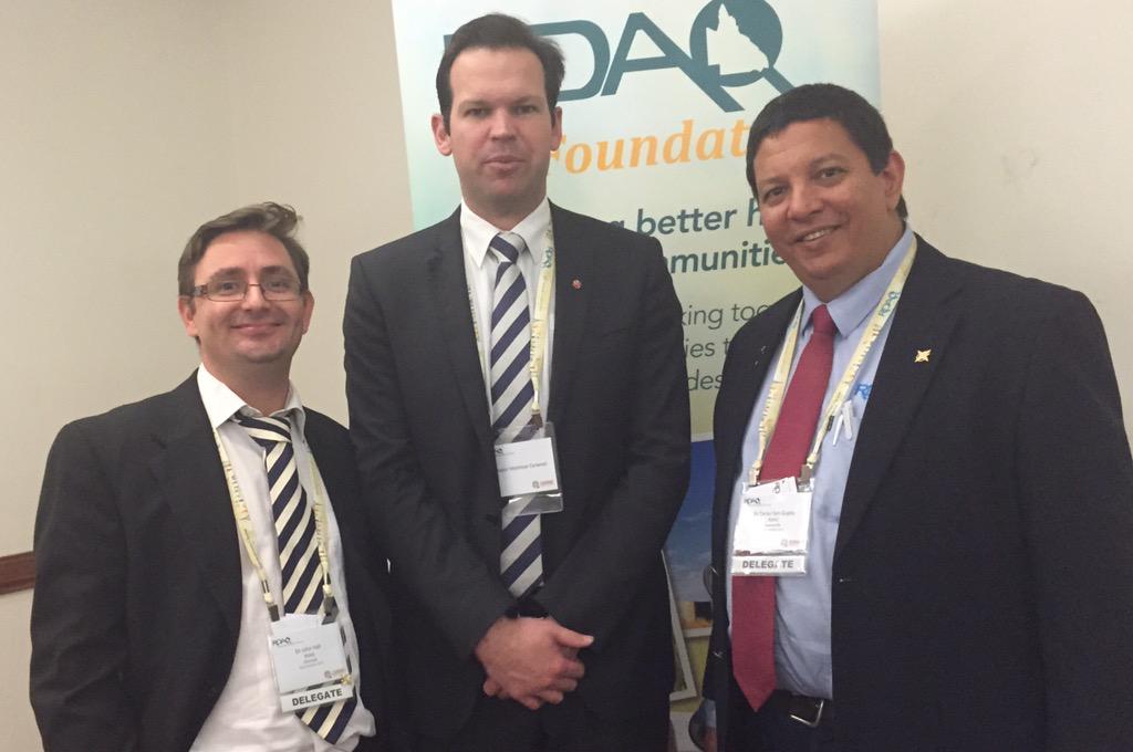 MaritaCowie's tweet photo. Great to have Sen. Matthew Canavan join the Rural Medicine discussions at #RDAQ15 @JHRural @mattjcan @RuralDocsQ http://t.co/yQdWmlSE15
