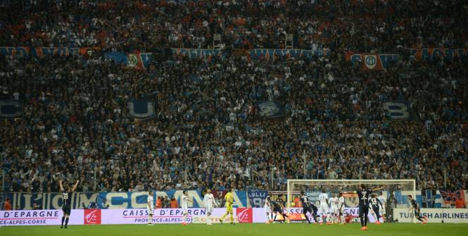 lequipe's tweet photo. L'OM recevra la Juve le 1er août en match amical au Vélodrome http://t.co/X61skDJHA5 http://t.co/cpY889Abmx