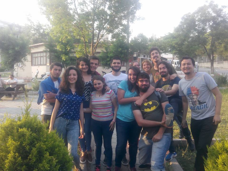 TogTrakya's tweet photo. Dönemin son toplantısından. Gelecek döneme kadar sevgiyle, barışla ve Tog'la kalın.
İyi tatiller :) http://t.co/Iyj3COxNlt