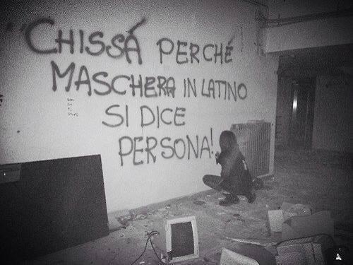 Mariassunta95's tweet photo. #chissá #gentefalsa #lafalsitainpersona http://t.co/riO9Ep405g