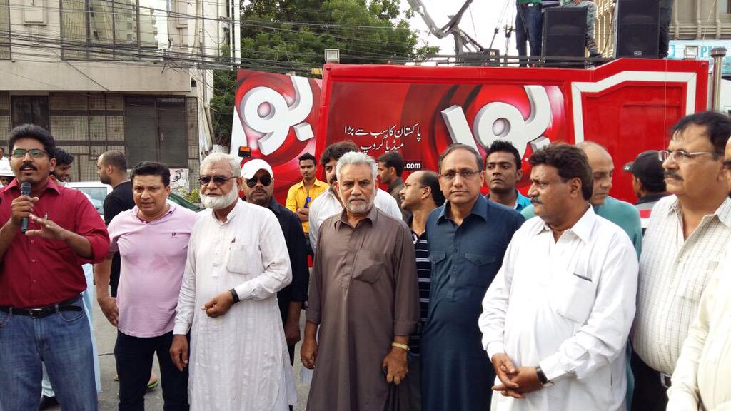 arharoon's tweet photo. #BOLForPakistan #istandwithaxact http://t.co/Dd87sYZMXP