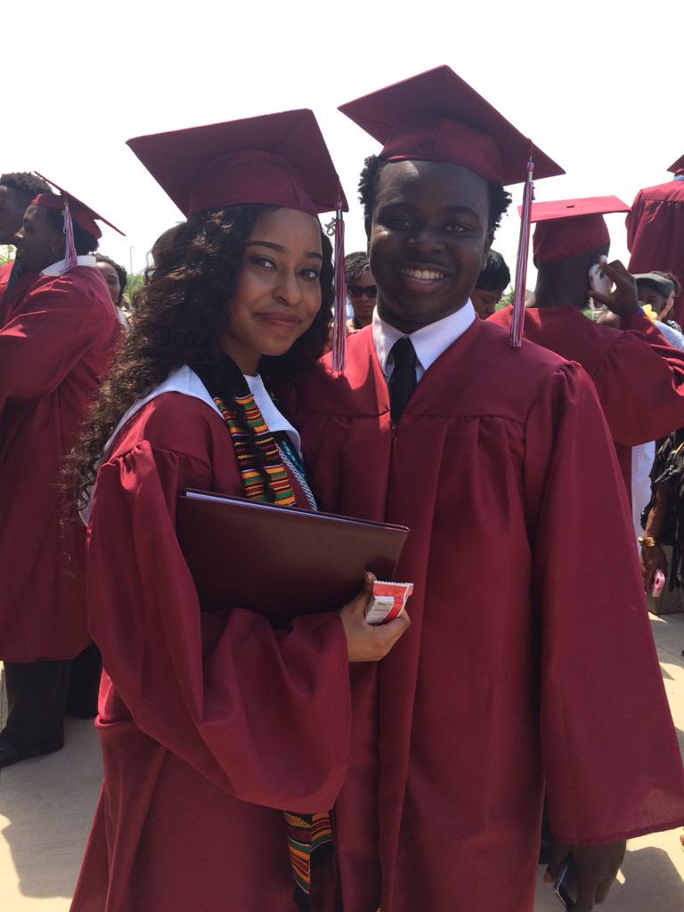 Jonathan_ToBurr's tweet photo. Graduation with my peoples #MISDGrad2015 #TviewGrad2k15 http://t.co/tD45C1MjxW