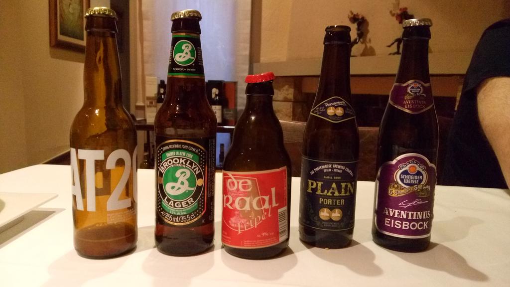TereCocinillas's tweet photo. Menú degustación+Maridaje D cervezas de @ElRacodenCesc original diferente y 100% recomendable.Un 10 @ERodriguezTello http://t.co/xYGD0wjvDK