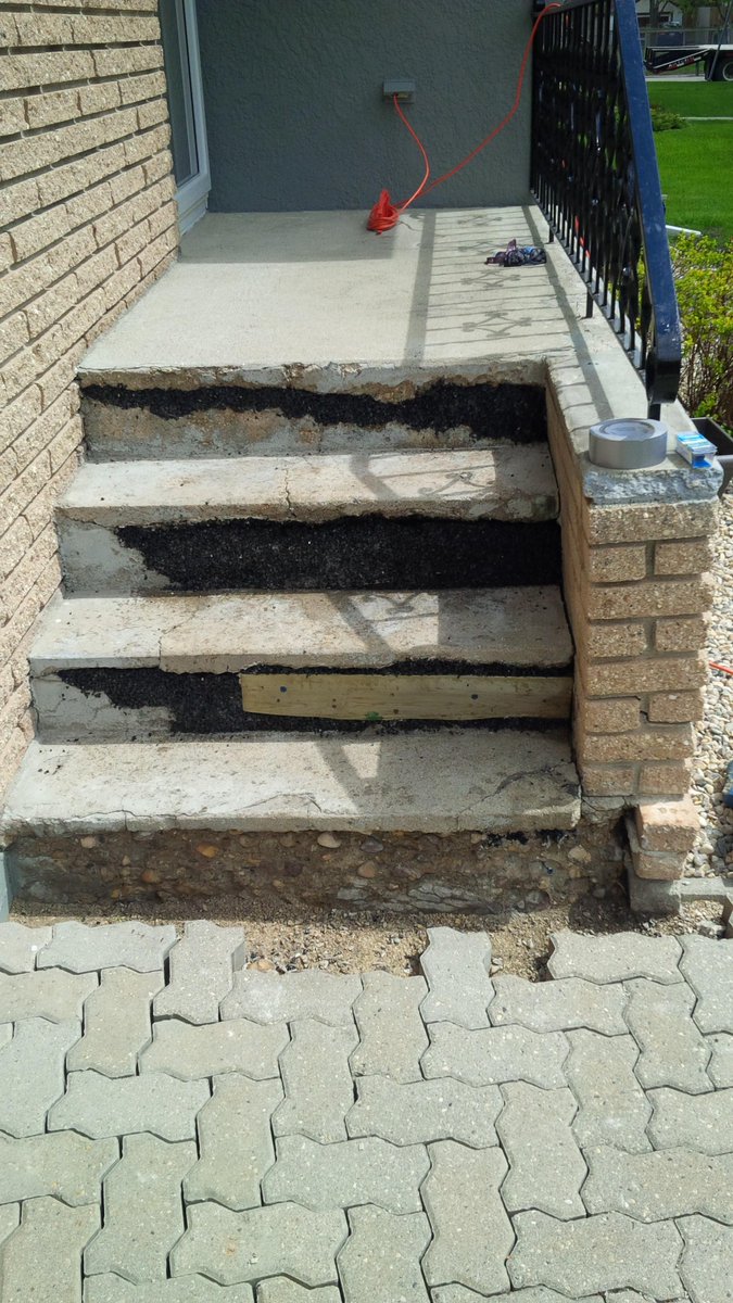 JKRubberSurface's tweet photo. Looks like the boys still have some prep to do! To be continued... #rubaroc #anewhope #renovations #callmeobiwan http://t.co/PPvEetwGKV