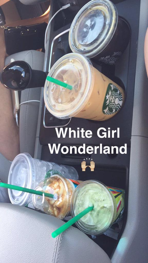 charli_lovee's tweet image. #starbucksproblems