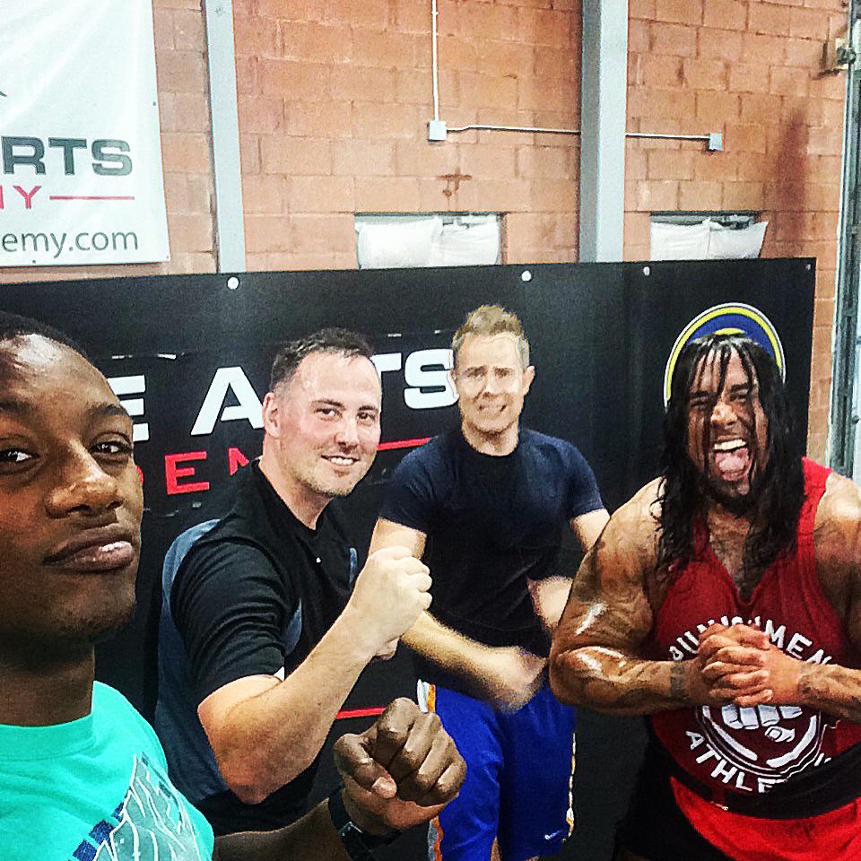 JayTWarsh's tweet photo. @salameh @BattleArtsMMA @BrookesPromo @milanmiracle - another fantastic class with the regulars!!!! ~ 12:00pm ~ http://t.co/cbh9IquIUE