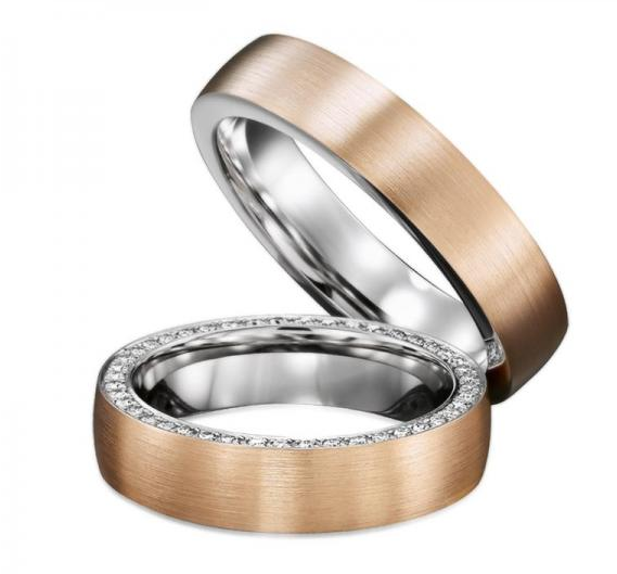 Hochzeit_Ringe's tweet photo. Zweifarbige #Trauringe haben durch den Kontrast einen ganz besonderen #Charme. http://t.co/VNtZwSLM6g http://t.co/GGP18S91dJ