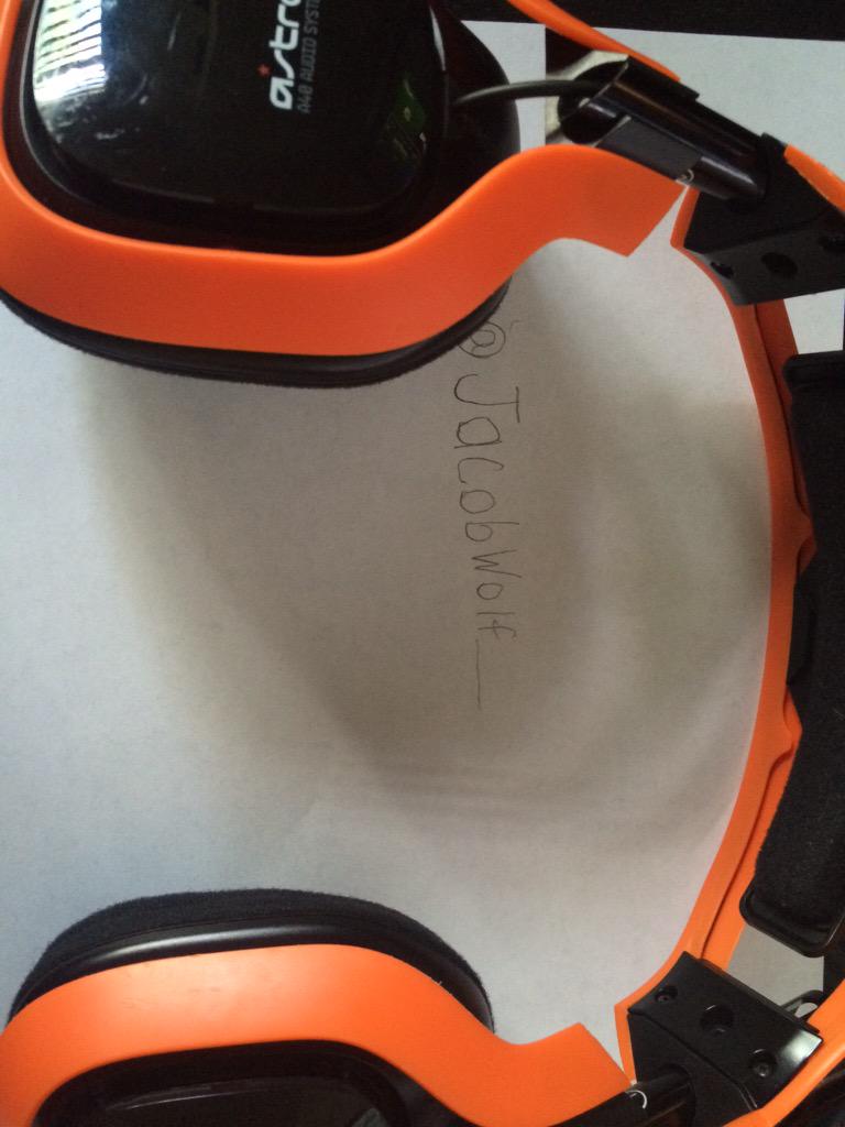 JacobWolf_'s tweet image. $65 DM for info RT PLEASE  @ShoutGamers @GamerRTer @RetweetGamers @OracleRetweets @PureGamingRTs @NxiveRetweets