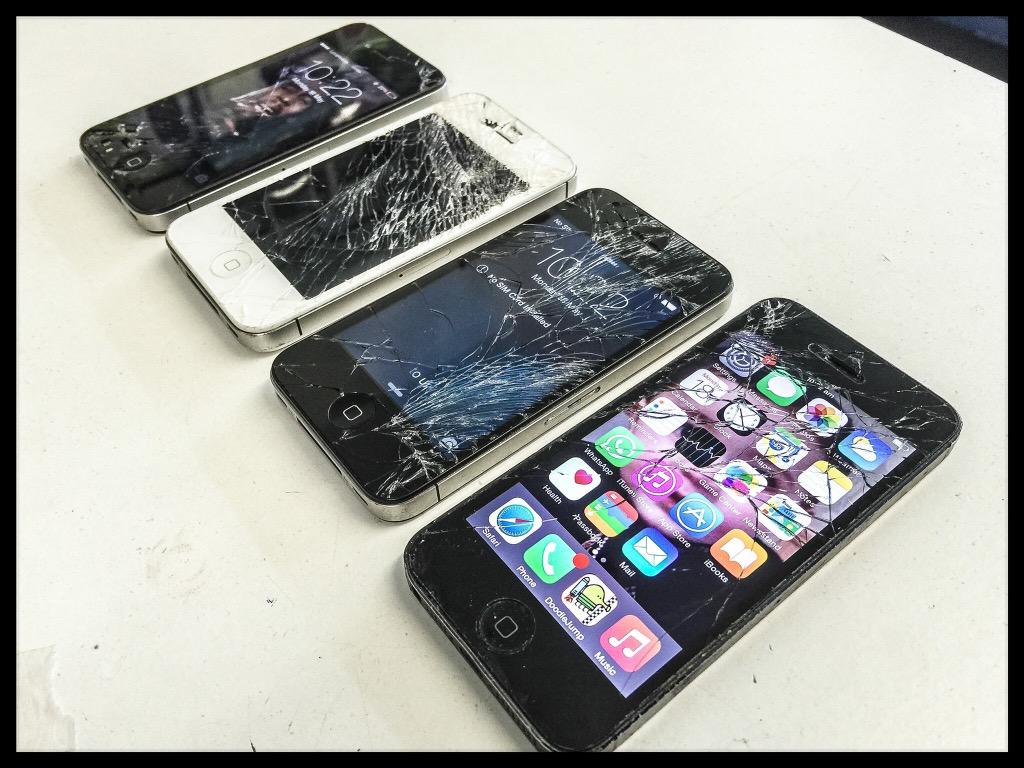 ThePhoneBase's tweet image. Broken #iphones repaired here at #thephonebase in #Preston #lancashire #PrestonNorthEnd #PrestonHour #Apple