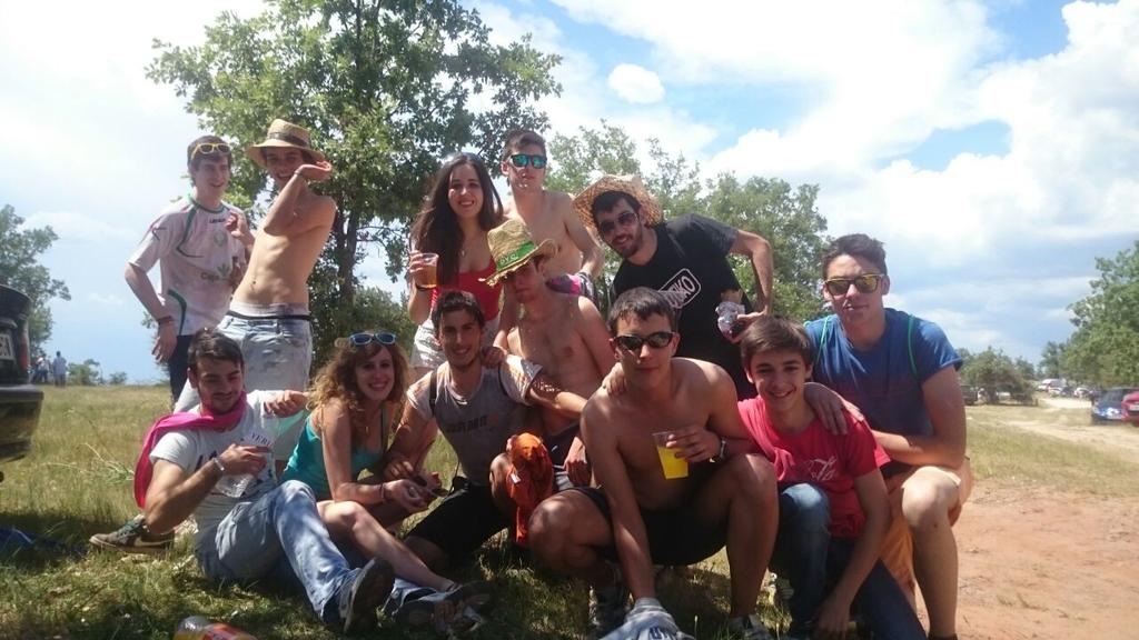 ortego4's tweet photo. Lavalenguas 2015!!! Graandee!! http://t.co/6HfNK2ObZS