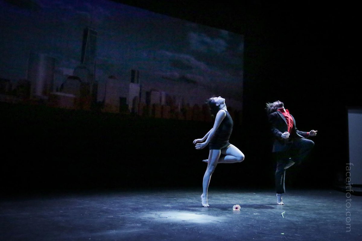 FACEITFOTO's tweet photo. Lightning fast. dancers #HalaShah & #JonathanMatthews. @LABAnyc @AnimalStone's #The Vagabonds. #theatricalevents http://t.co/5FGrgT3HXu