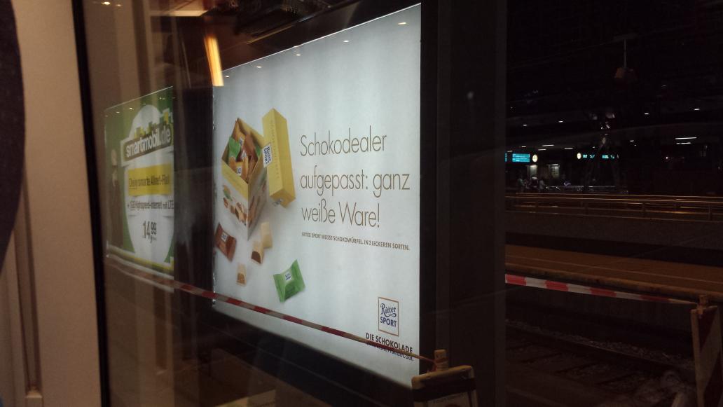 Amanda Urban On Twitter Das Problem Mit Plakatwerbung An Bahnhofen Man Hat Genug Zeit Sie Ordentlich Falsch Zu Verstehen Koln Schokolade Http T Co Elovsokiv9