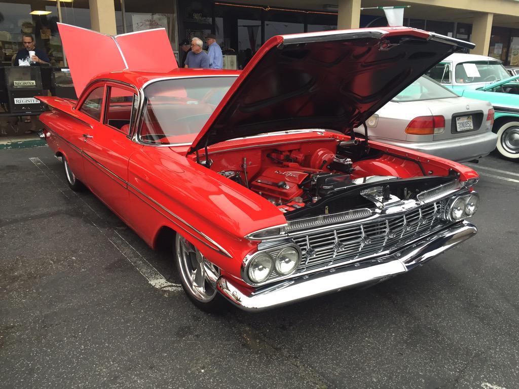 DonutDerelicts's tweet photo. 59 Chevy Bel Air #donutderelicts #BelAir http://t.co/xKml9I7vwU