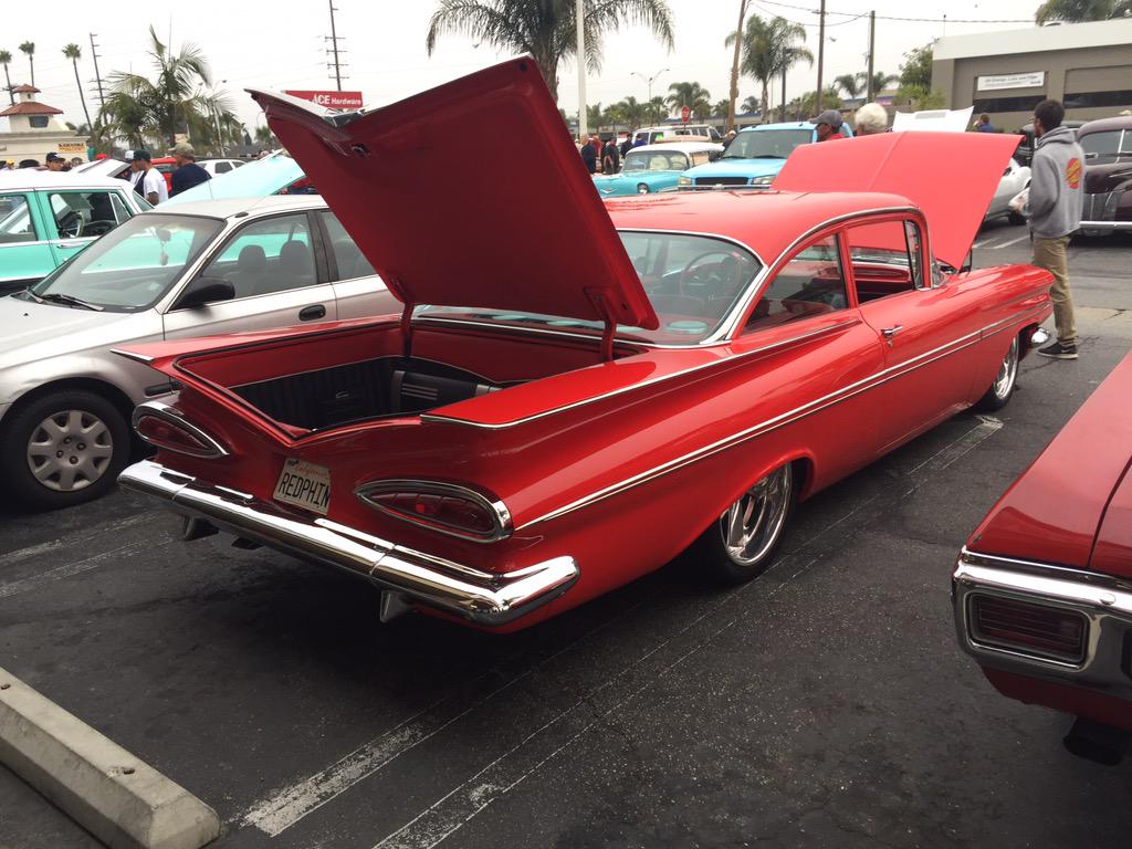 DonutDerelicts's tweet photo. 59 Chevy Bel Air #donutderelicts #BelAir http://t.co/xKml9I7vwU