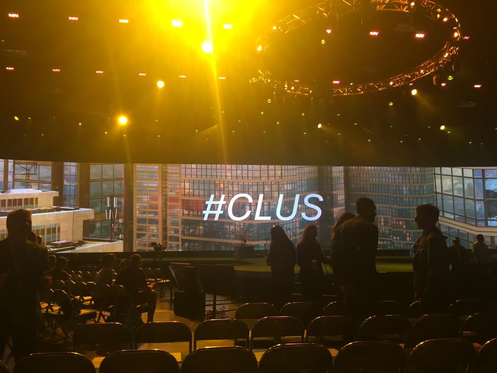 zkerravala's tweet photo. Getting ready for the last chambers keynote! #CLUS @CiscoLive #cscape15 http://t.co/8xdaInDhQu