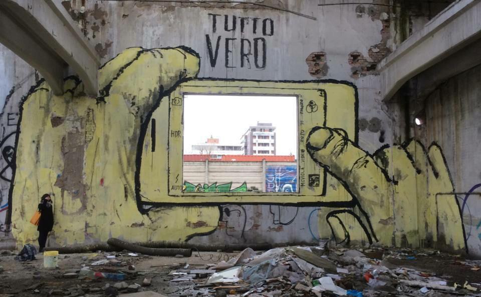 "Tutto vero" 
Artist: Collettivo FX