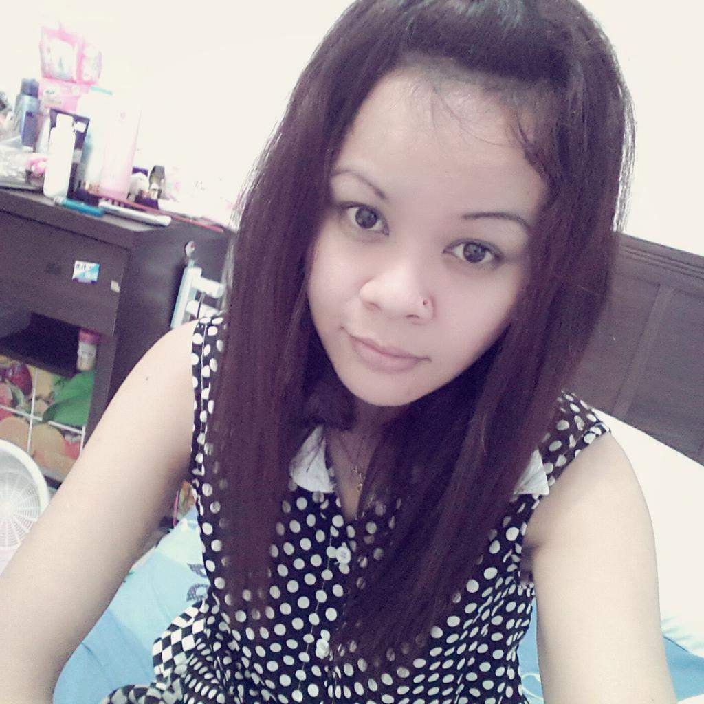 SayankRicky's tweet photo. Pulang kerja capek pakek banget ....
   Status pagi kanggo riko Wong hang sun welasi... http://t.co/qlVYTxRfJR
