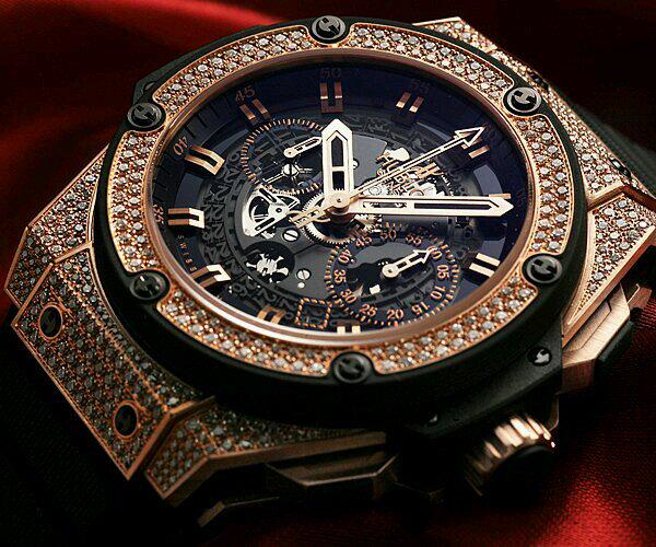 backdoorhiphopx's tweet photo. If you want to see the most luxurious cars,clothes,accesories,houses + more go follow @xLuxuriouslife http://t.co/MQxnG1zskJ