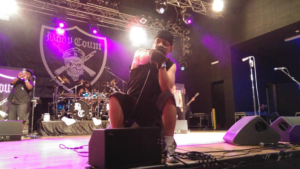 dahssun's tweet photo. @FINALLEVEL Had an awesome time in Milan with #BODYCOUNT. From the front row it was a dream come true #MANSLAUGHTER http://t.co/vF5S0uLhgD