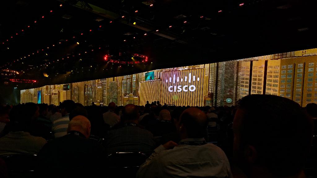 Sirpennywise's tweet photo. Screen that takes up the entire wall... Check! #CLUS http://t.co/3hDlgBv0IK