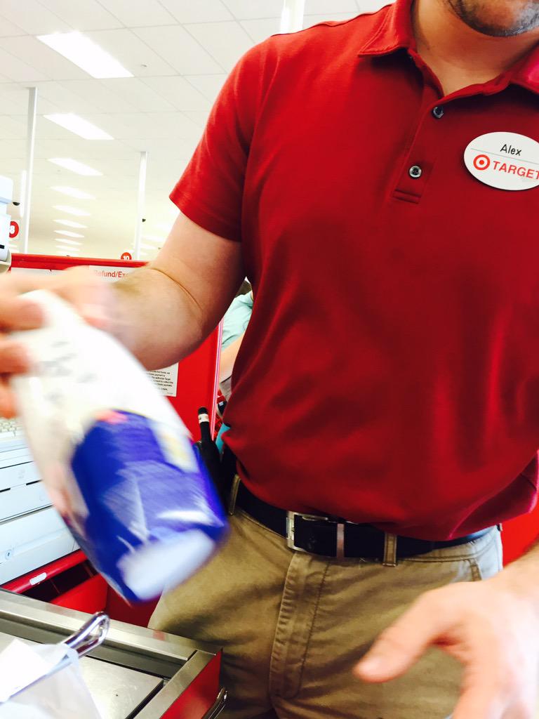 Asalesin220's tweet photo. Thanks for your help #newalexfromtarget http://t.co/52otr0Aiur
