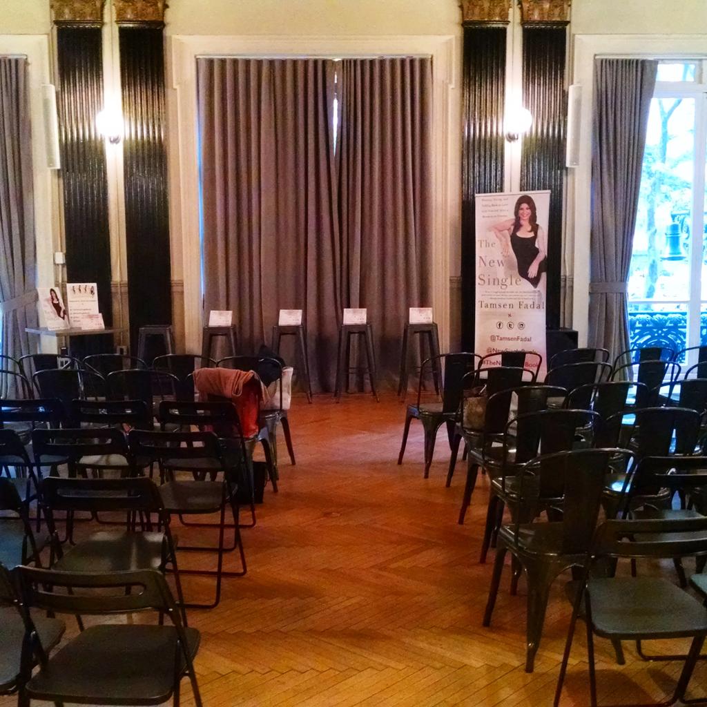 NewSingleBook's tweet photo. Almost time for the "Reinvent Your Career &amp; Your Life" expert panel! #TheNewSingleBook @TamsenFadal http://t.co/1QjThEFjGQ