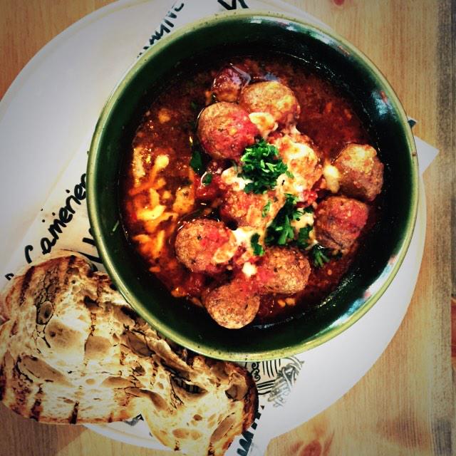 HB__Red's tweet image. A really great meatball starter followed by carbonara - amazing @Big_Bella