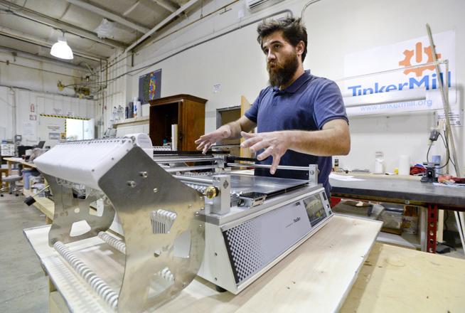 TimesCall's tweet photo. #Longmont's #TinkerMill to host first U-Fix-It clinic http://t.co/d7u2WTGSNQ via @TheIsaJones http://t.co/b2VJhgIcIw