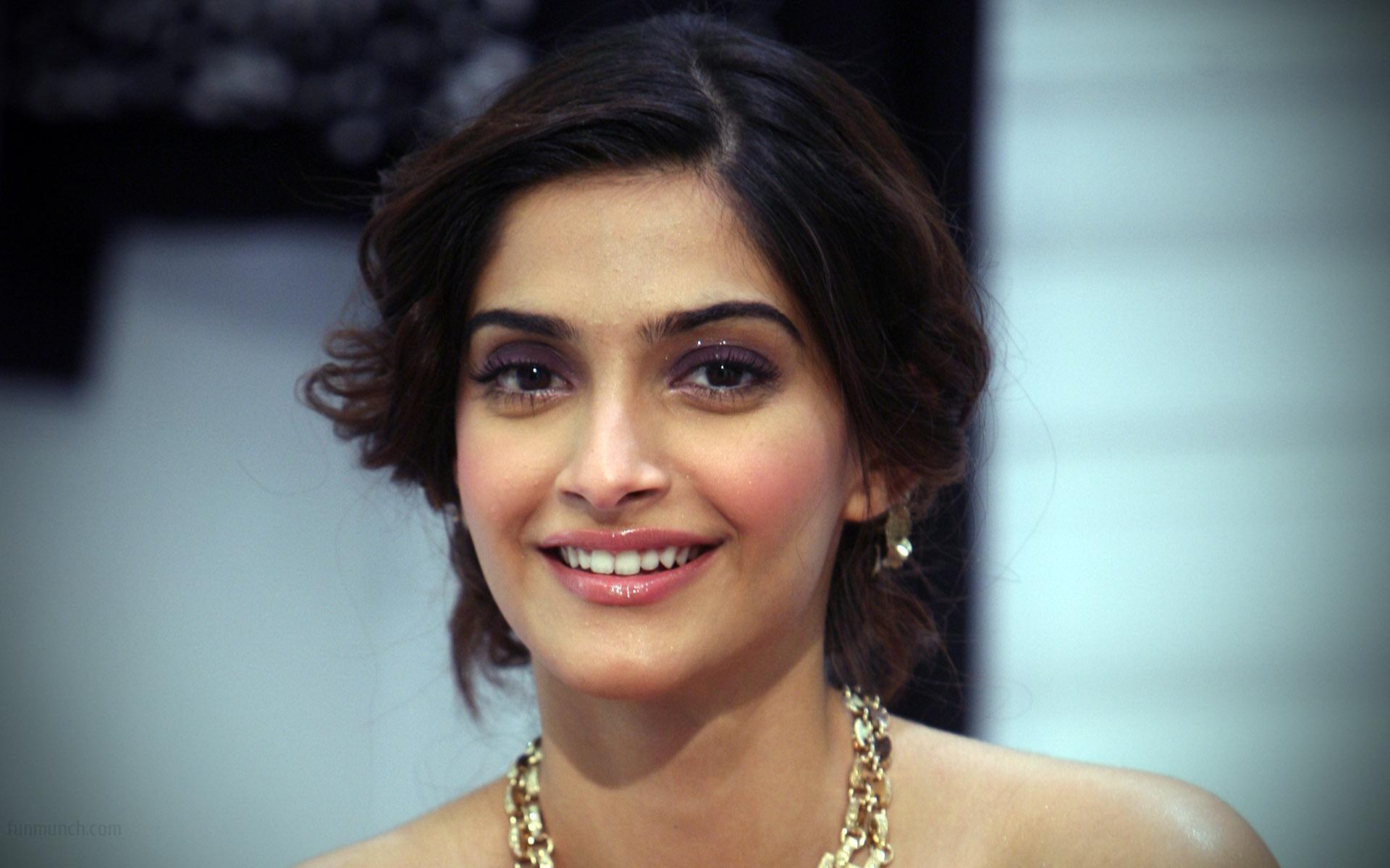 Happy birthday Sonam Kapoor! Actor on why she won\t celebrate with her family:  