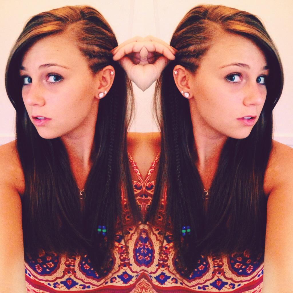 carmenalyssarey's tweet photo. Tearing up the earth and knocking down those cornrows 🎶 #cornrowsonfleek #Jamaicancornrows #takemeback #Jamaica http://t.co/D3ZlWNJCud