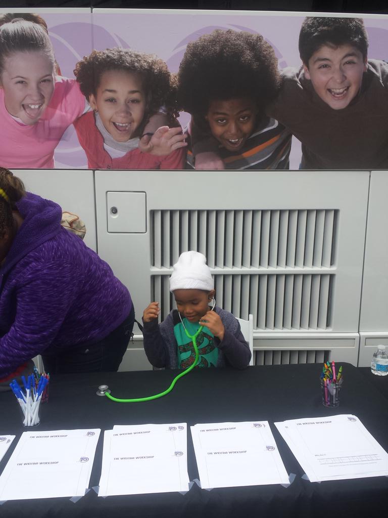 Dr_Pooch's tweet photo. @MagicJohnsonFDN @phfeorg @OWLFoundation @FFreeBooks Here's to the future doctors of America!  #Getwelljohnny http://t.co/XHeceg6KqW