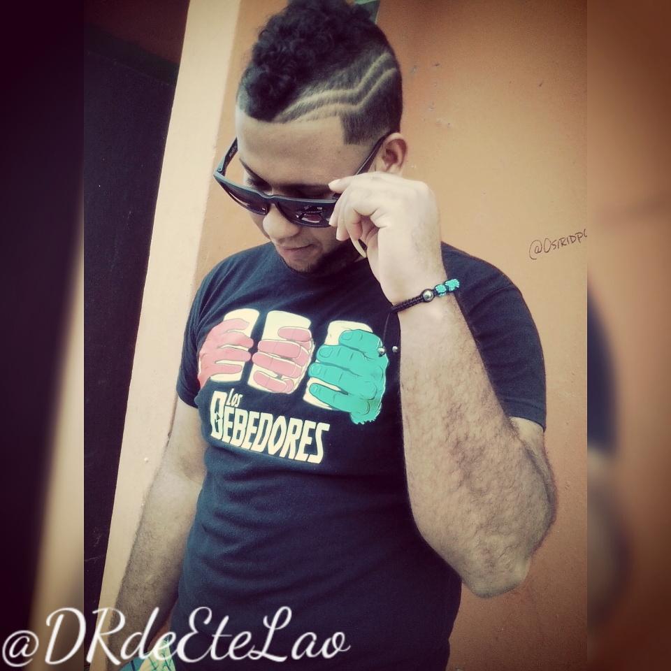 DRdeEteLao's tweet photo. Si La VIDA No te SONRÍE 😔 

Hasle Cosquillas ~ ✌😁 😊 http://t.co/l7yVhMcDlx