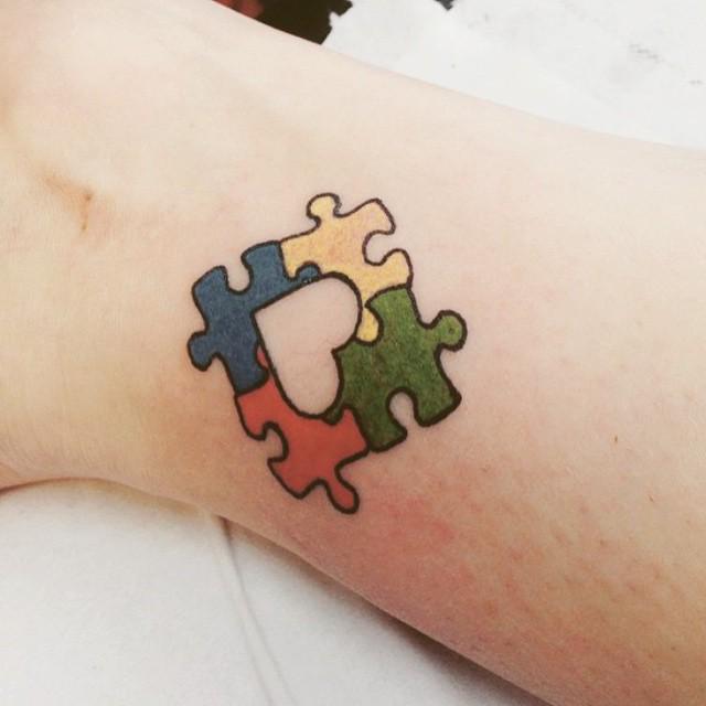 autism speaks on X: "A creative tattoo! #LIUB #Autism #Awareness http://t.co/JZ2n20Wt7g http://t.co/xK27CLGoEO" / X