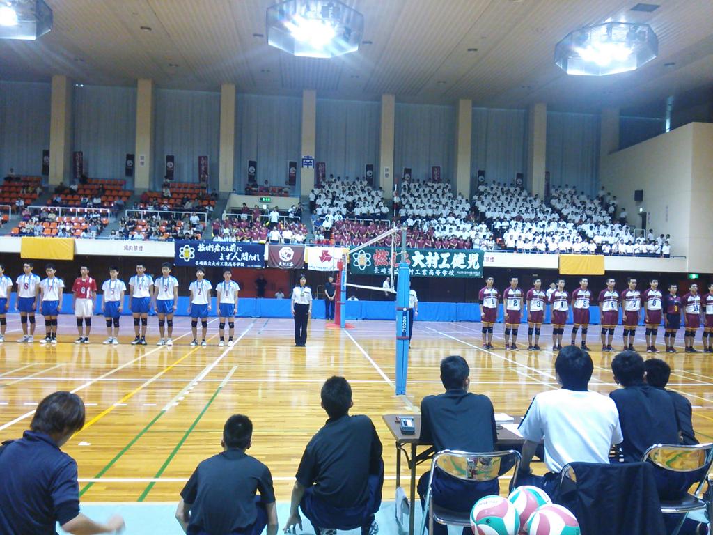 長崎県教育庁体育保健課 県高総体バレーボール競技 男子決勝 大村工業vs長崎北 試合開始です Http T Co Gah8uio3hx 長崎県教育庁体育保健課 県高総体バレーボール競技 男子決勝 大村工業vs長崎北 試合開始です Http T Co Gah8uio3hx