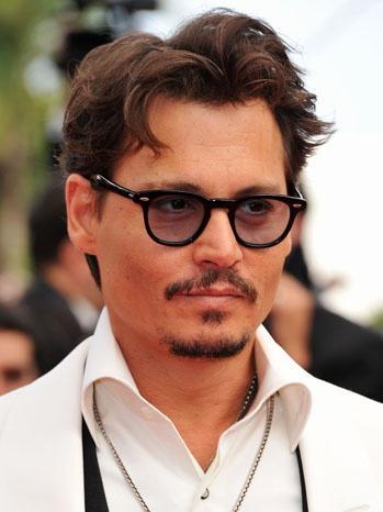 \"Que mi regalo sea que escribais Depp, no Deep, cabritos...\"
Happy Birthday, Johnny Depp!!!!! 