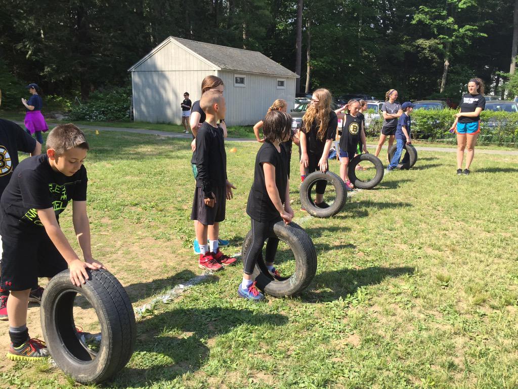 beckyruel's tweet photo. Field Day at #KES! Best day ever! http://t.co/I73CfdWMWc