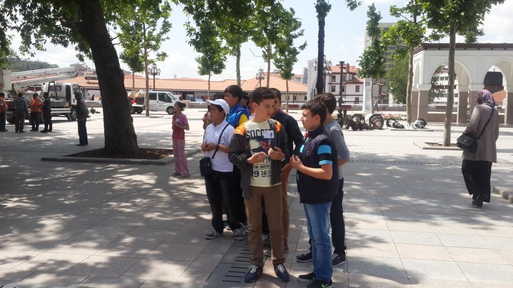 TubaKARATU's tweet photo. #şehrimizi tanıyalım programında Akyurt güzelhisar i.o.o öğrencileri hacı bayram veli Camii ziyaret etti@receptezcan http://t.co/JhCtDUT8lO