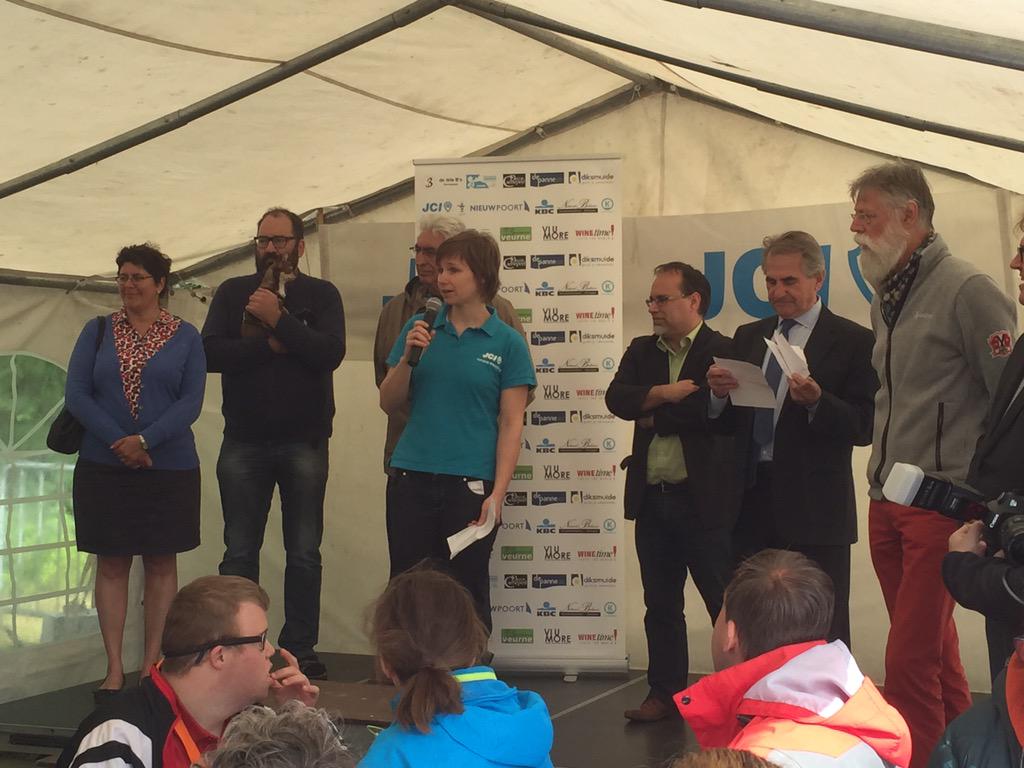 Onze voorzitter opent de Westkust Olympiade voor Specials!