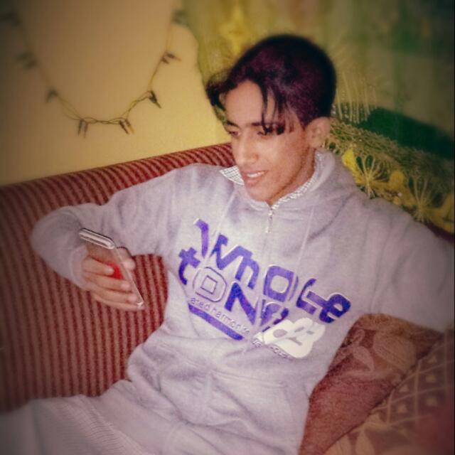 A1973765's tweet photo. شررررررررايكم http://t.co/uwJ62AkKNE