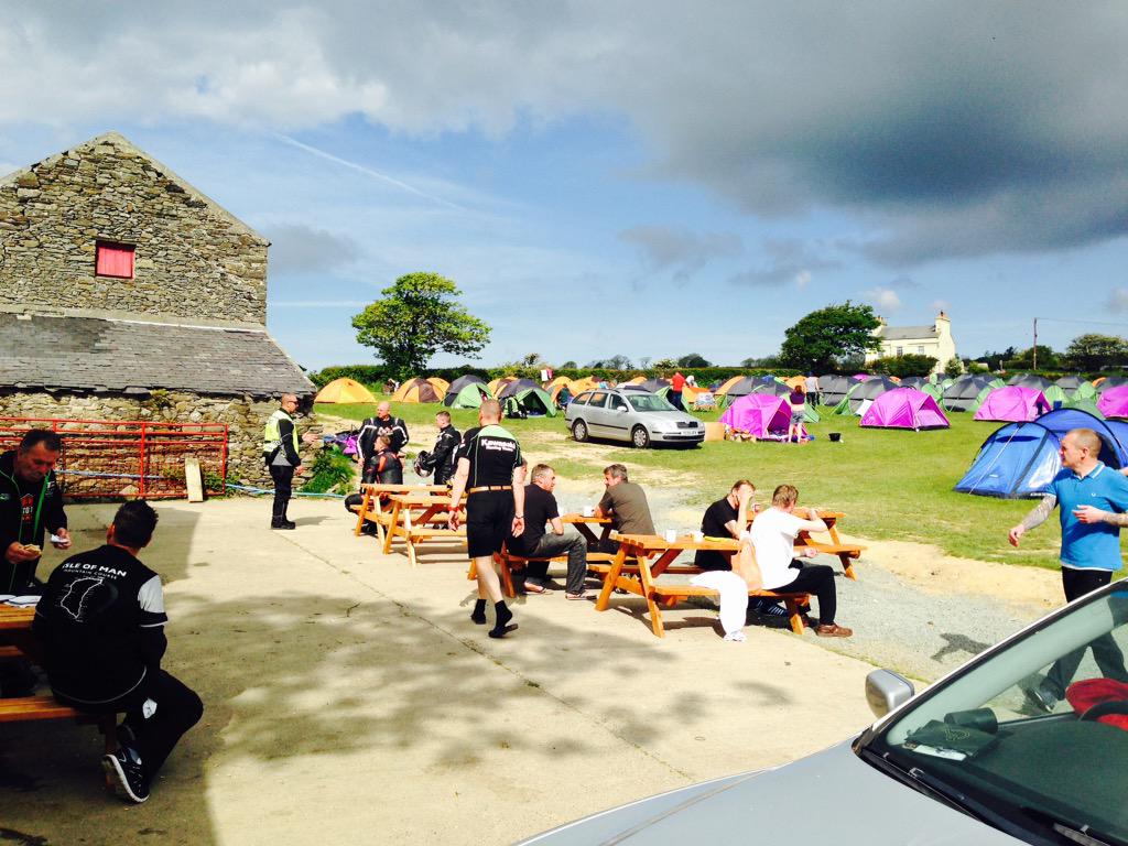 How awesome is this photo? Real people enjoying their breakfast in the Sun on our Onchan campsite here at the @iom_tt http://t.co/ttQG5xPEhA